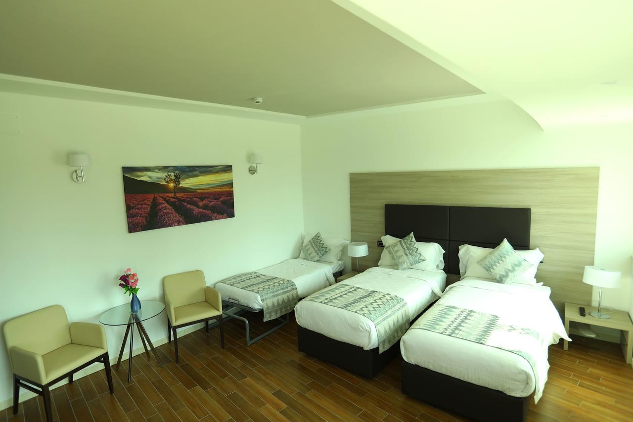 Hotel Nuvola プラート エクステリア 写真