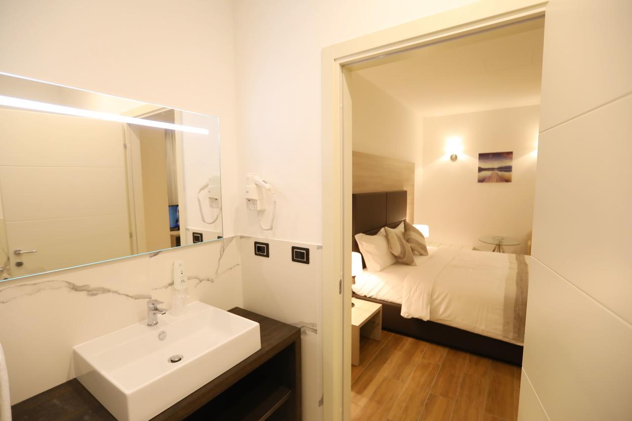 Hotel Nuvola プラート エクステリア 写真